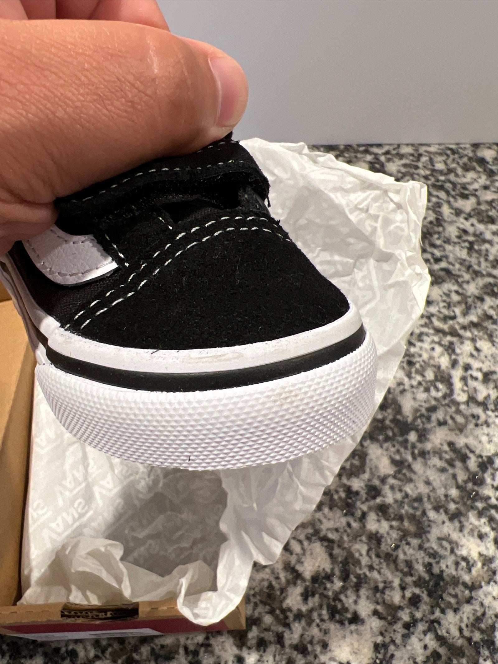 Vans Old Skool V Toddler Sneaker Shoes Kids Size 4.5 Black New lil Bit of Everything llc